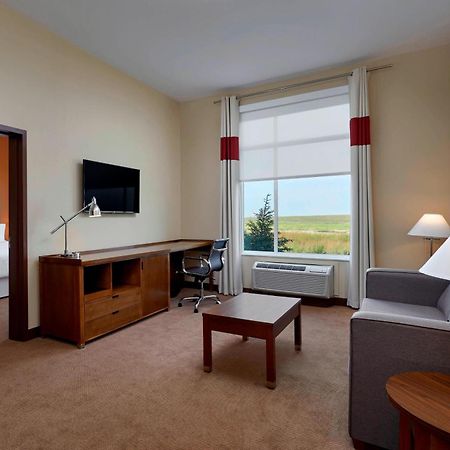 Four Points By Sheraton Grande Prairie Exterior foto